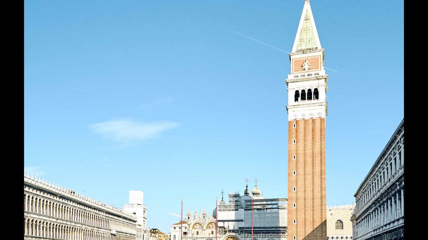 Venice by Pedro Szekely