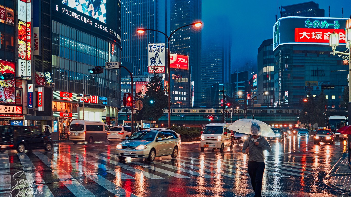 Tokyo at night (Shinjuku cross... by Sergey Galyonkin