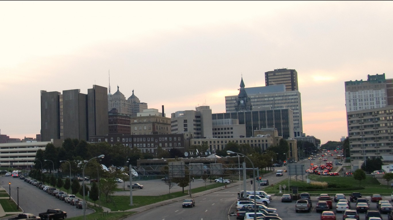 Downtown Buffalo, New York by Ken Lund