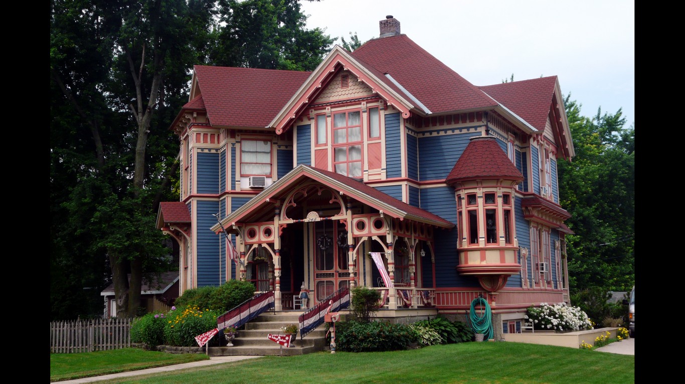 Britt Iowa historic house by Ken Ratcliff