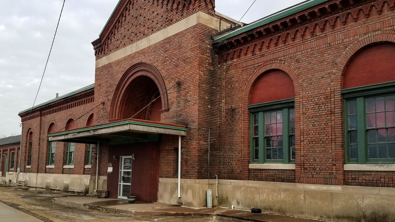 Clinton Iowa Depot by bossco