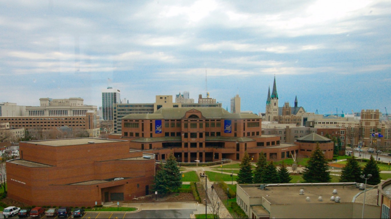 Marquette University Alumni Me... by Scott Feldstein