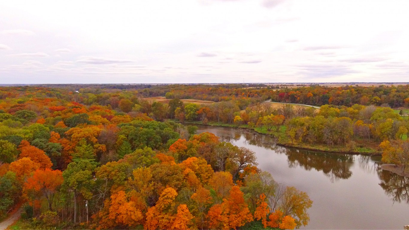 Drone photography along the Fo... by Ron Frazier