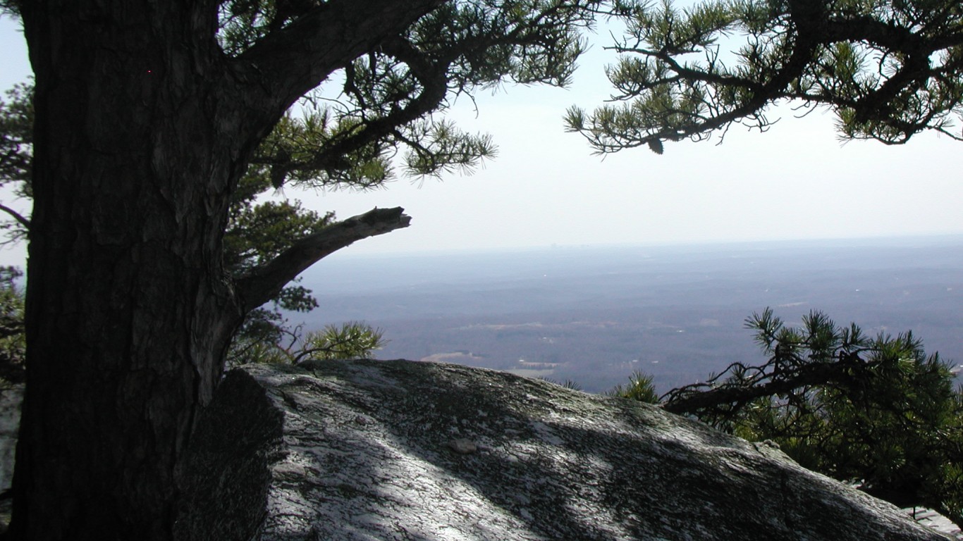 Winston-Salem from Hanging Roc... by vincelaconte