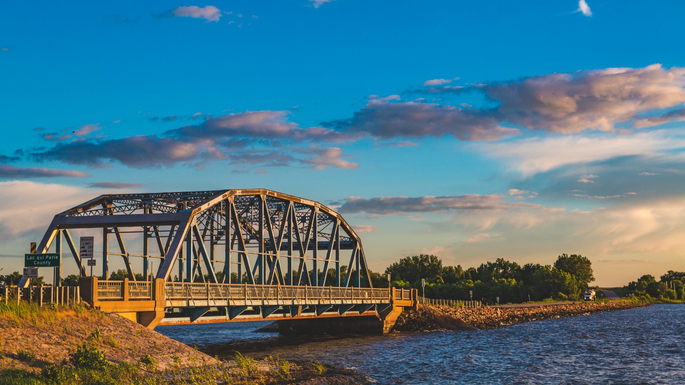 Milan Bridge, Lac qui Parle, M... by Tony Webster