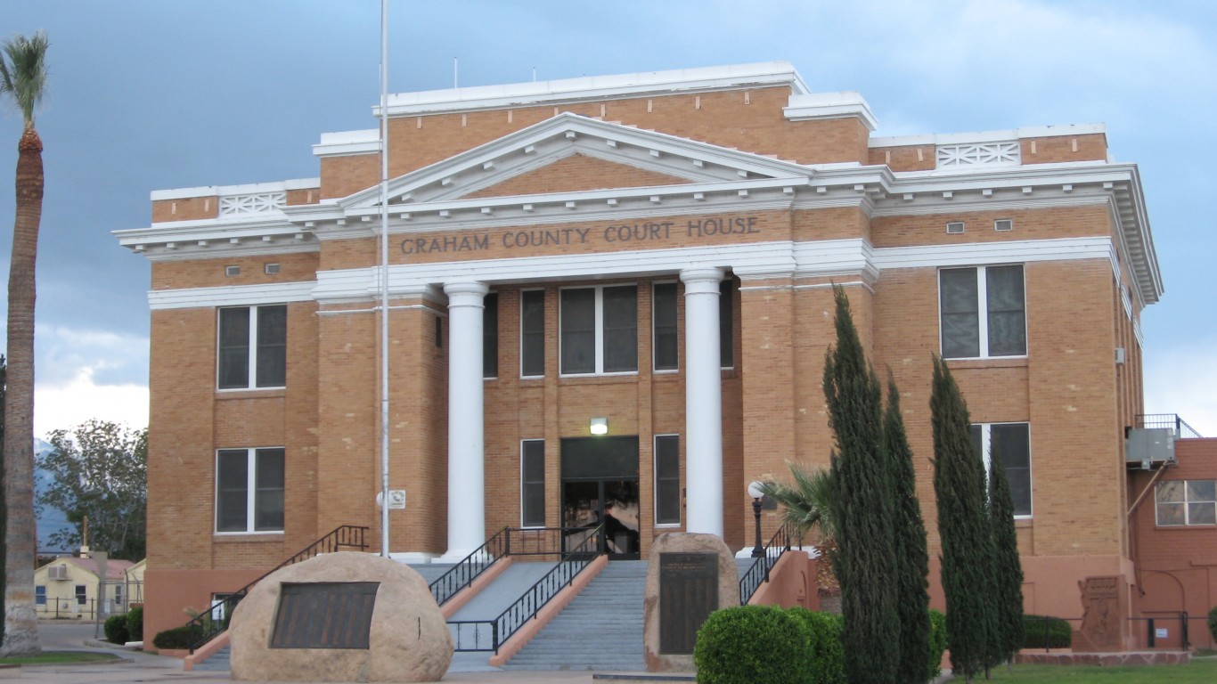 Graham County Courthouse, Saff... by Ken Lund