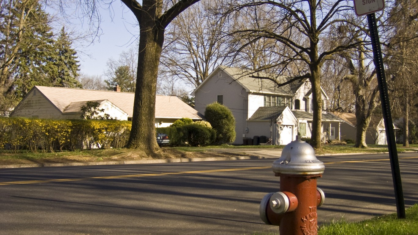 Ridgewood, New Jersey by Richard Barrett-Small