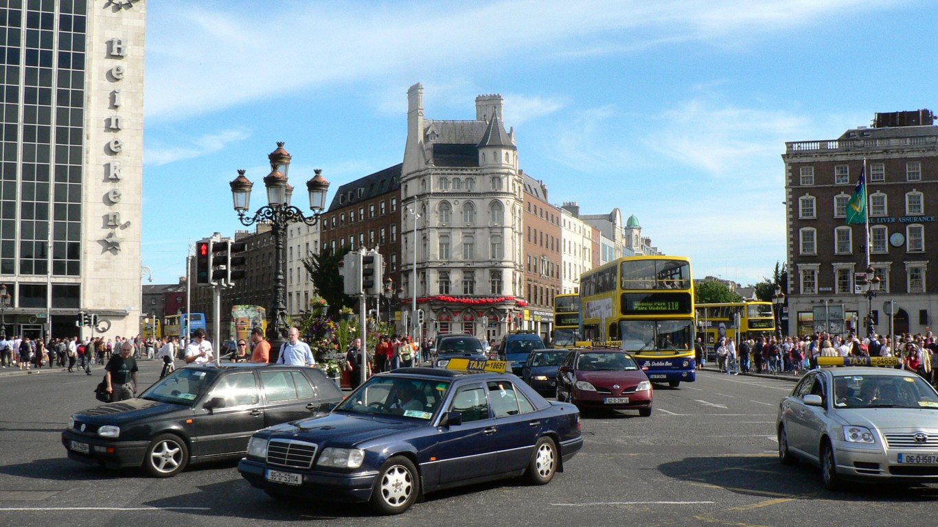 Dublin traffic by Aapo Haapanen