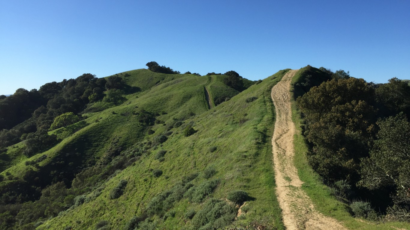 Lafayette Ridge trail by Doug Letterman