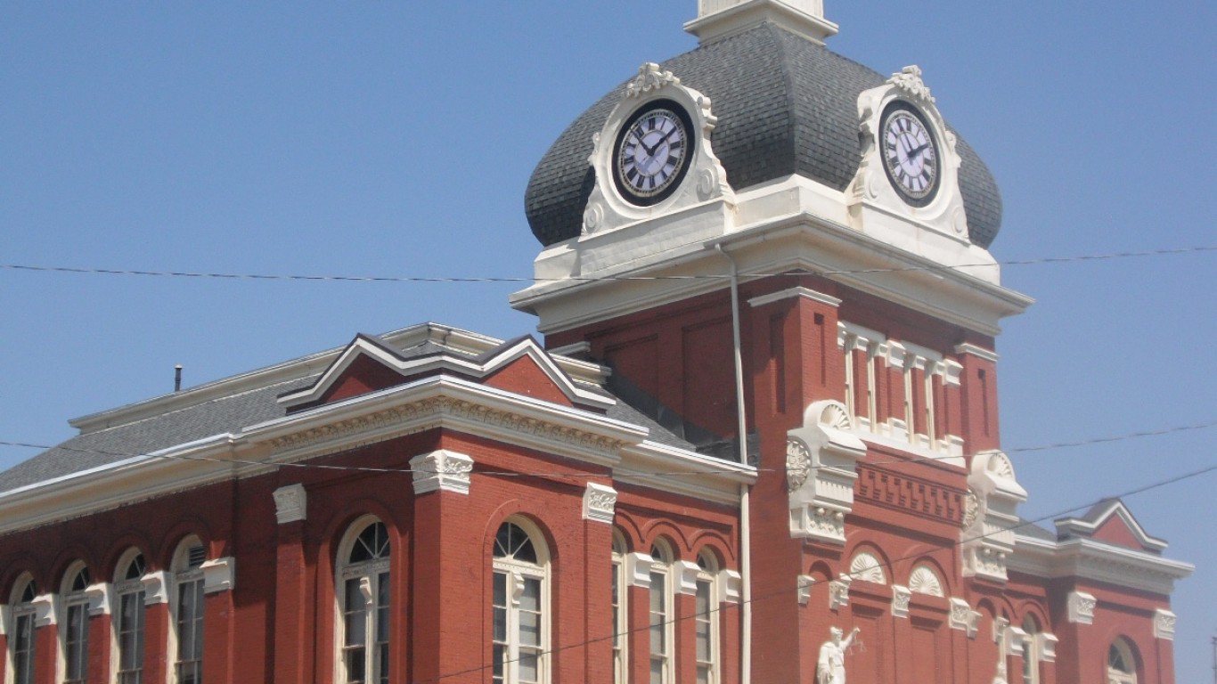 Scott County Courthouse, IL by Matt Turner