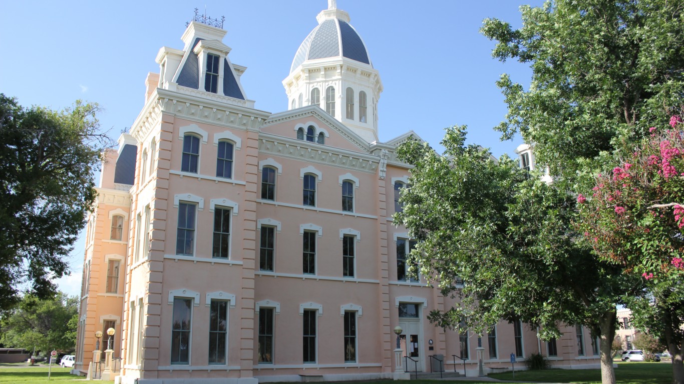 Presidio County Courthouse, Ma... by Nicolas Henderson