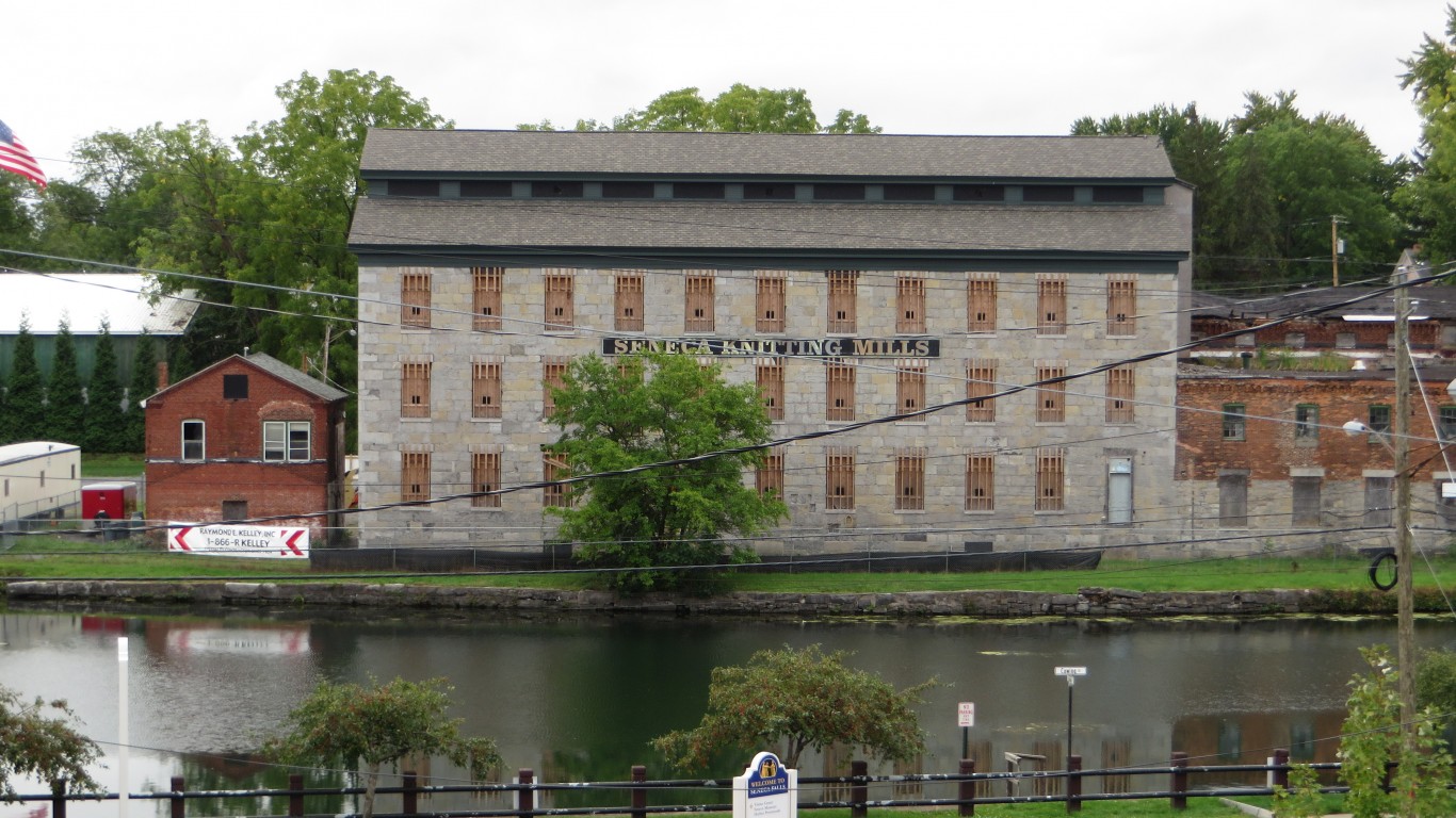 Seneca Knitting Mills, Seneca ... by Ken Lund