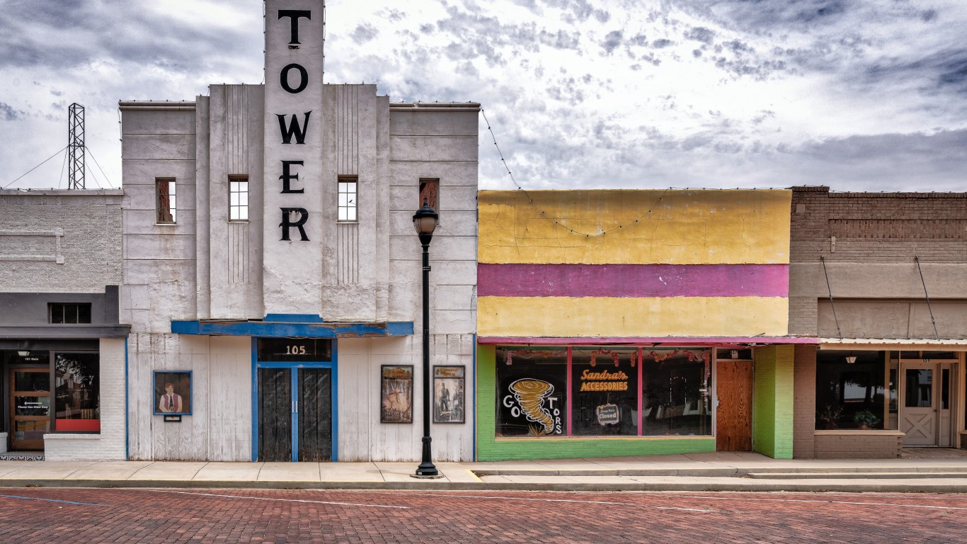 Tower, Lamesa, Texas by Mobilus In Mobili