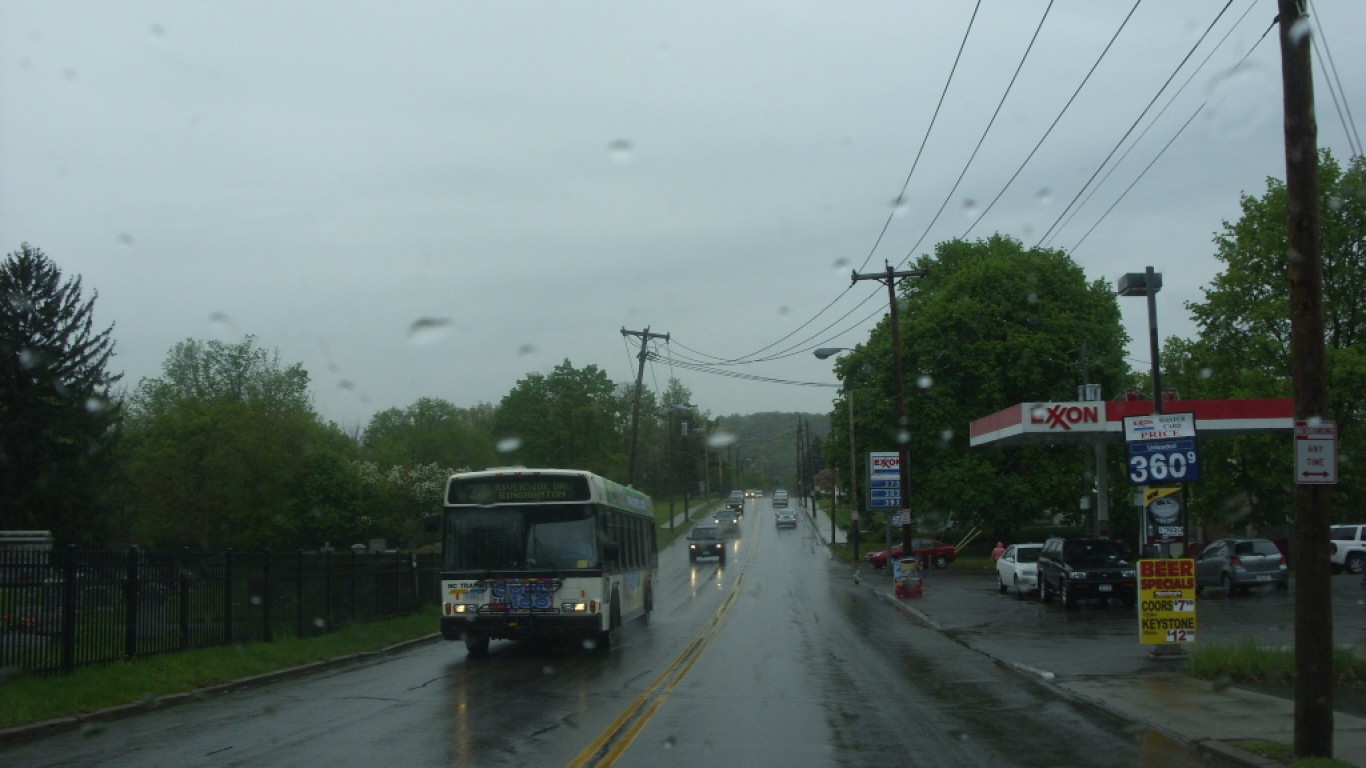 Riverside Drive - Binghamton /... by Doug Kerr