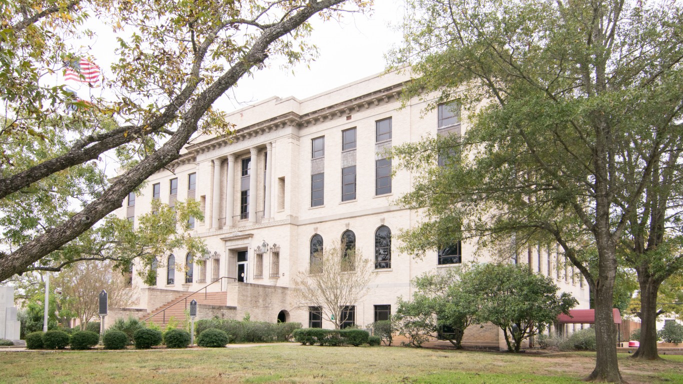 Burleson County Courthouse, Ca... by Patrick Feller