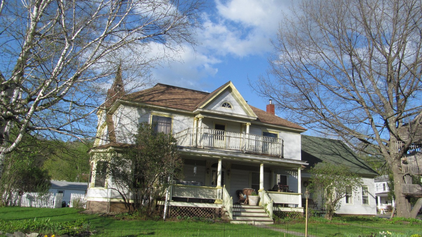 Hardwick, Vermont by Doug Kerr