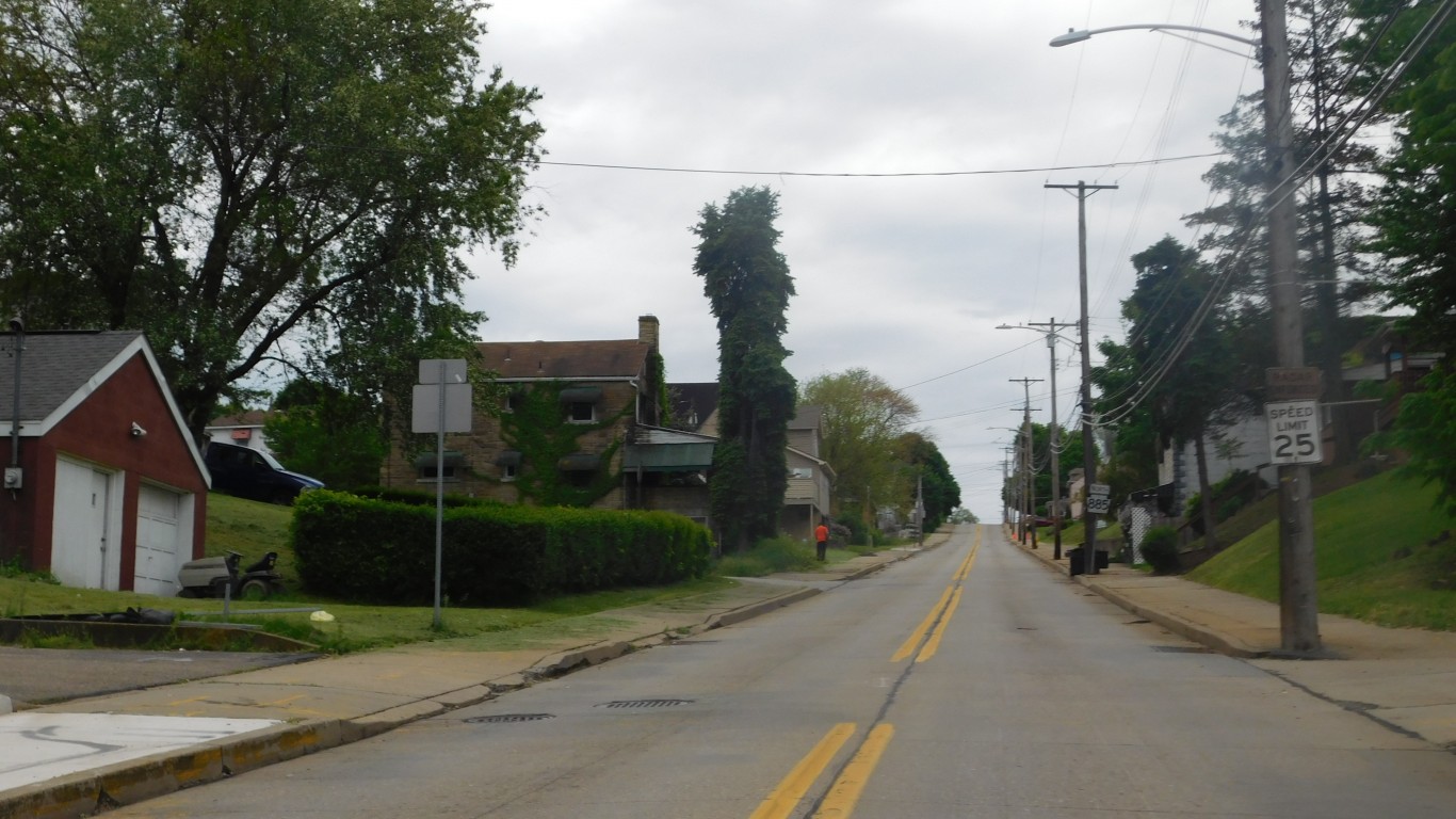 Pennsylvania State Route 885 by Adam Moss