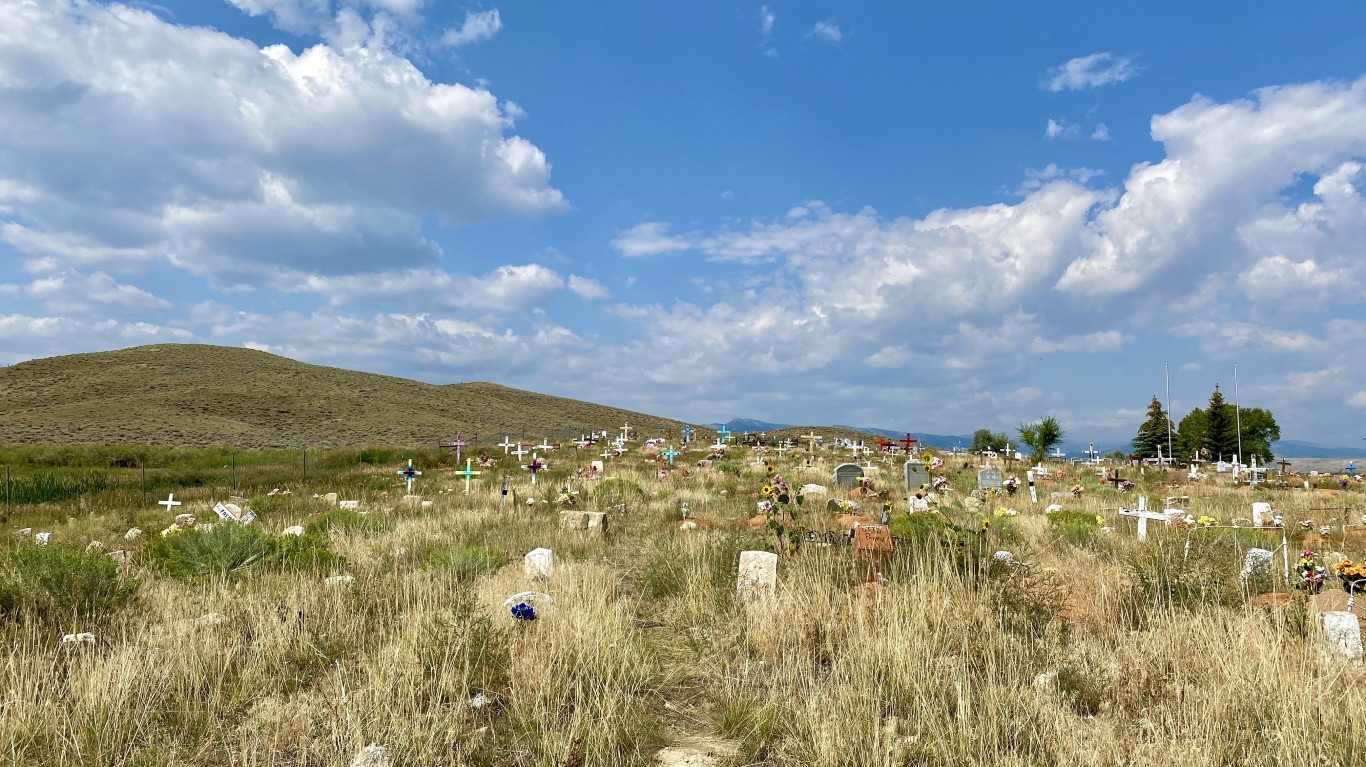 Sacajawea Cemetery, Fort Washa... by Dan Nevill