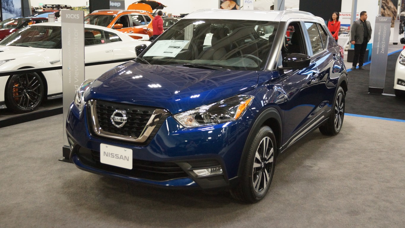 2019 Nissan Kicks SR CVT by Greg Gjerdingen