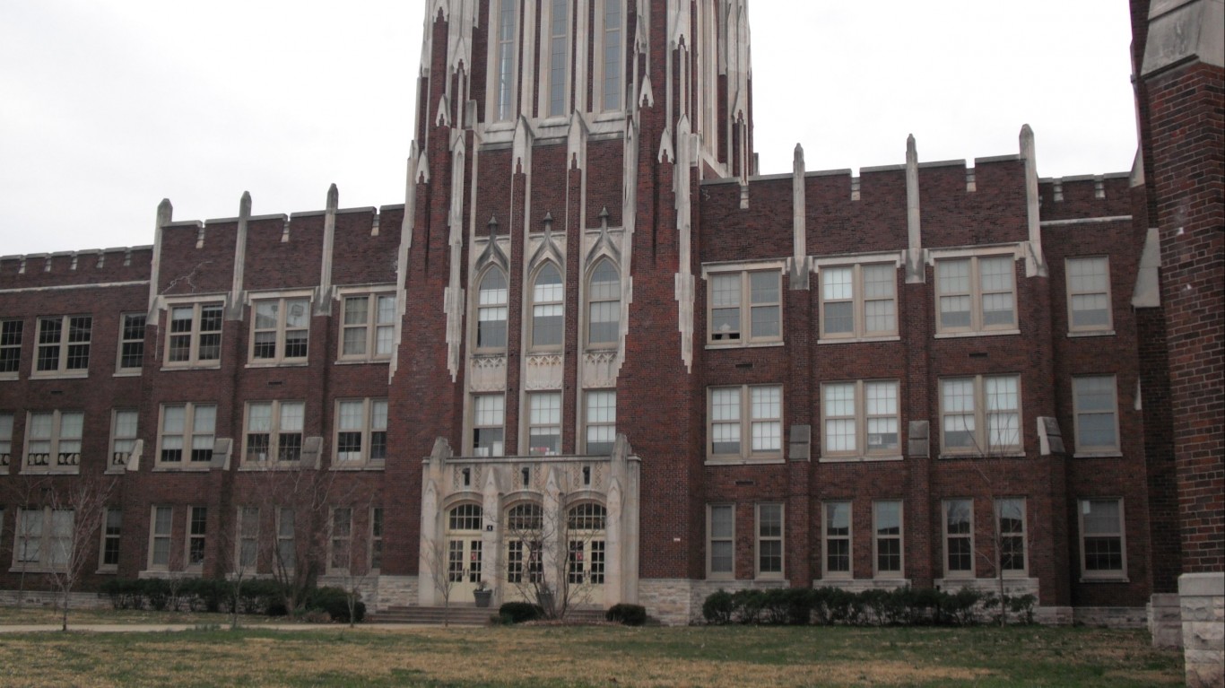 DuPont Manual High School&#039;s En... by local louisville