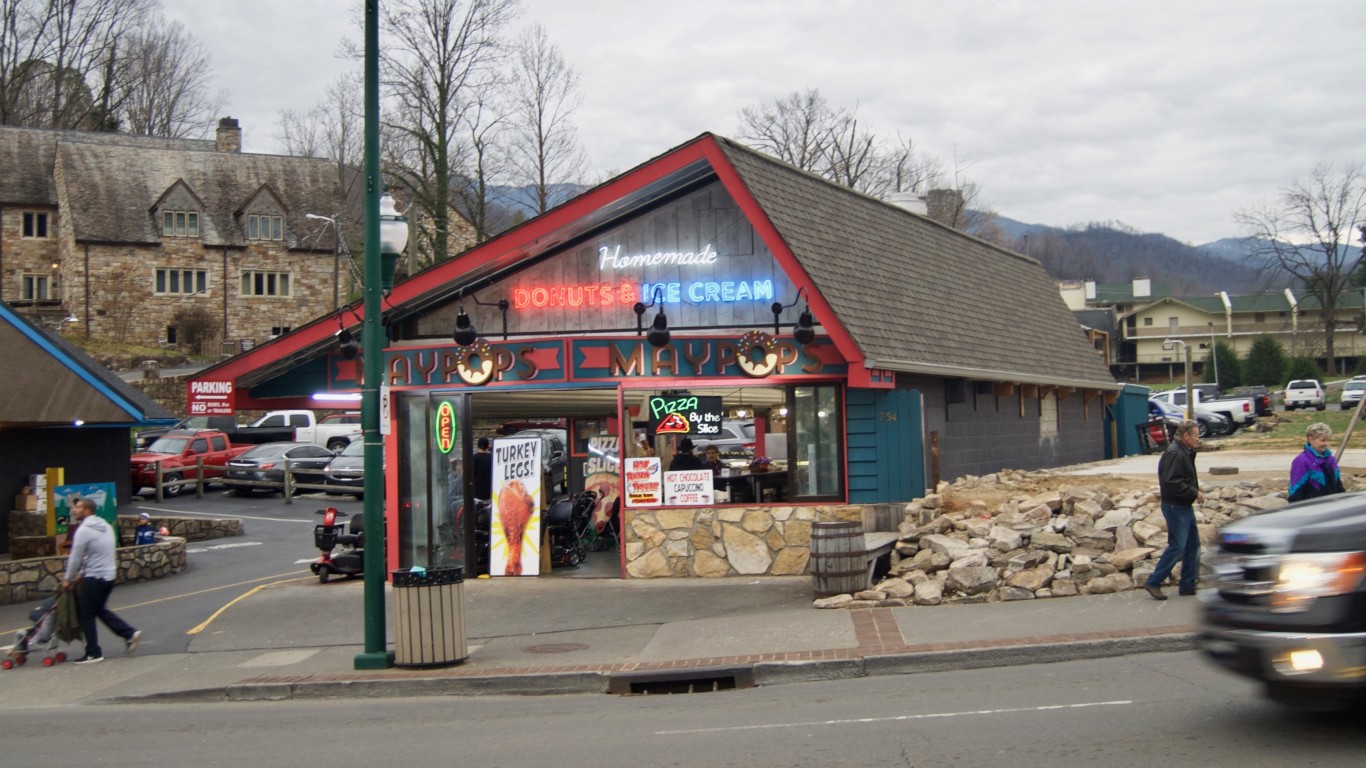 Maypops, Gatlinburg by Nick Amoscato