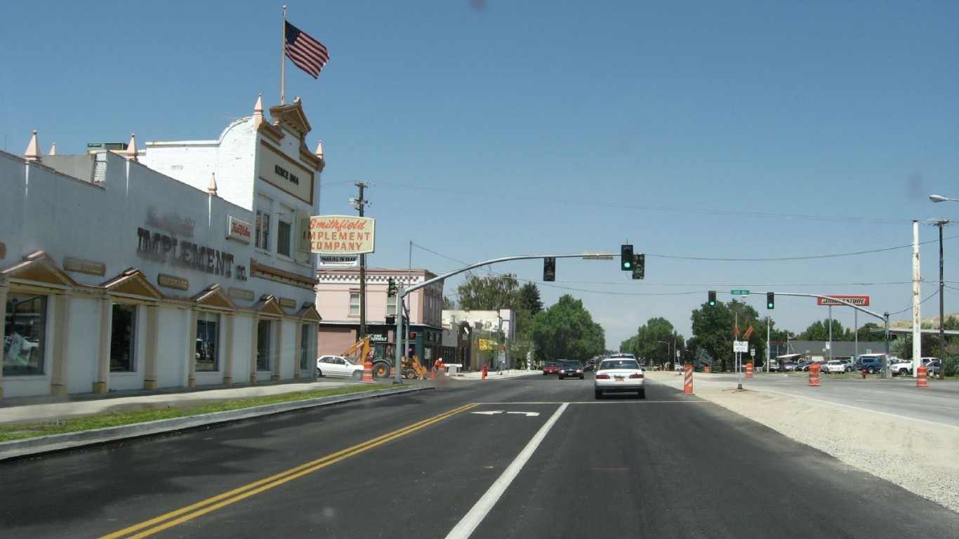 Smithfield, Utah by Ken Lund