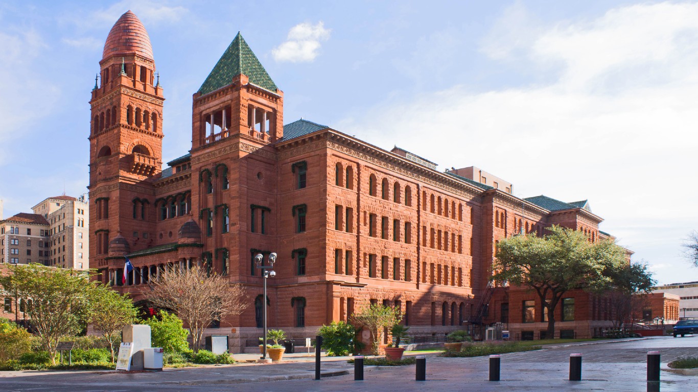 Bexar County Courthouse 2015 by Renelibrary