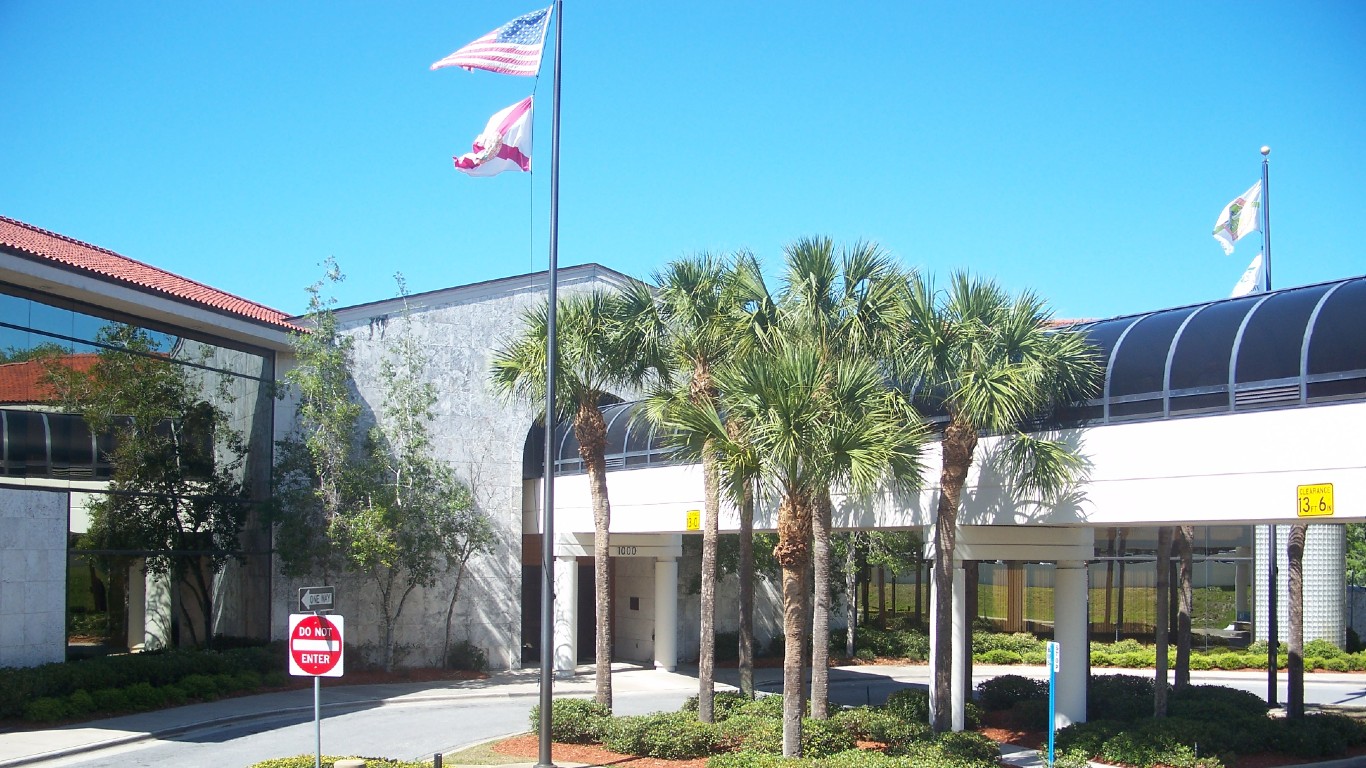 Port Orange FL city hall02 by Ebyabe