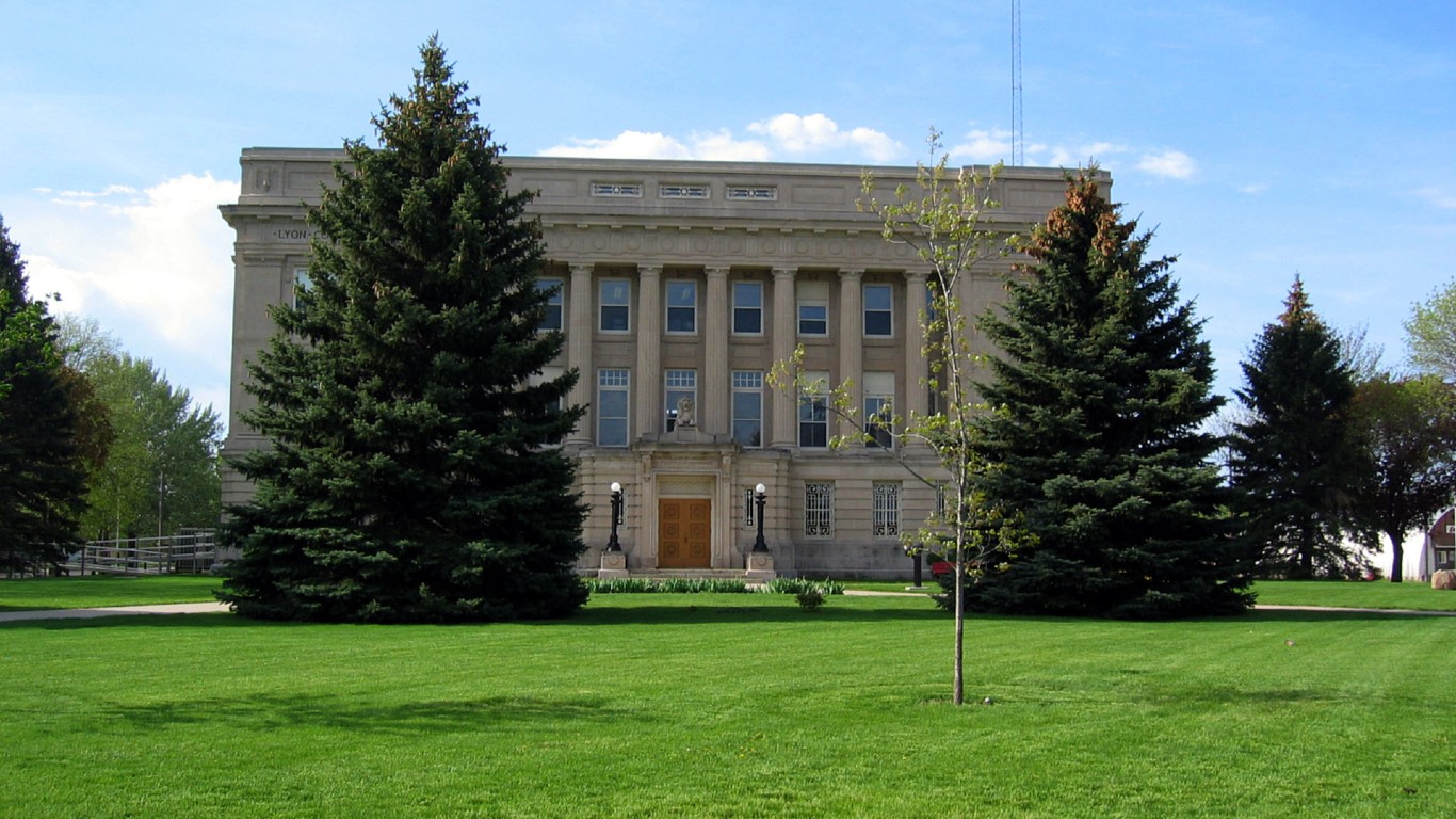 Lyon County IA Courthouse by Scott Romine