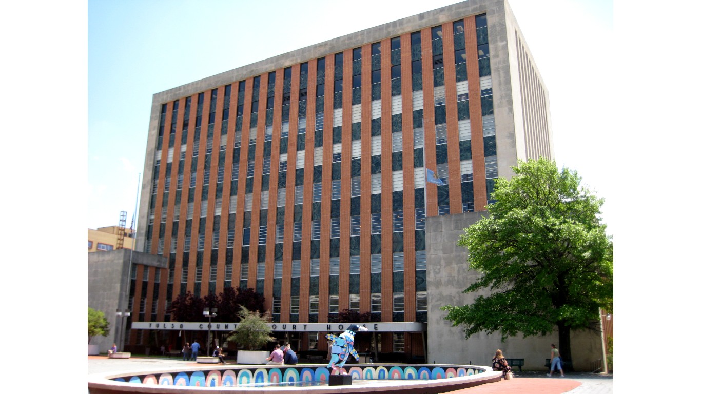 Tulsa County Courthouse by Nmajdan