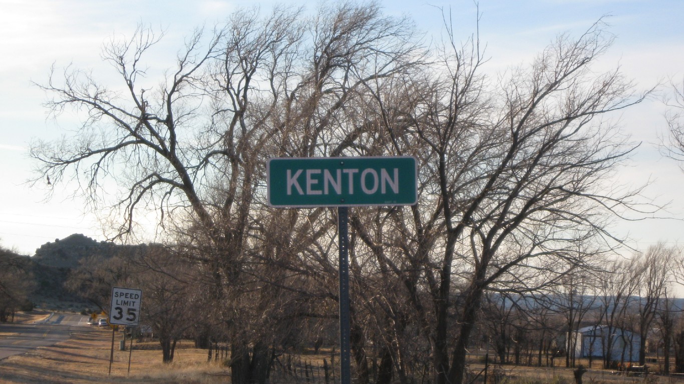 KentonOklahomaRoadSignNovember2011 by DrunkDriver