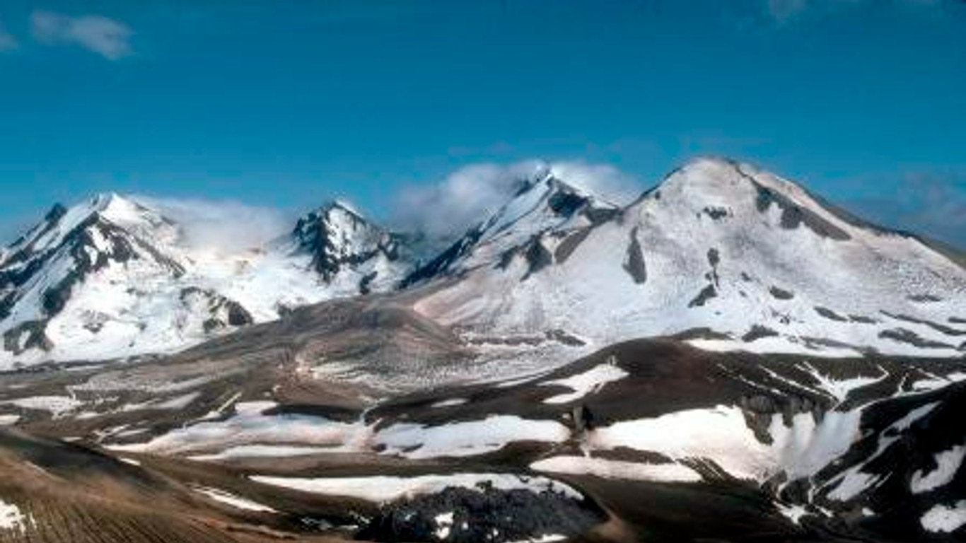 Trident Volcano by R. McGimsey, U.S. Geological Survey