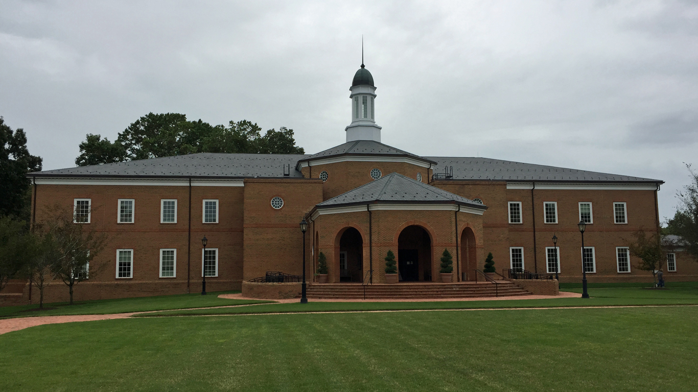 York VA courthouse by Mojo Hand 