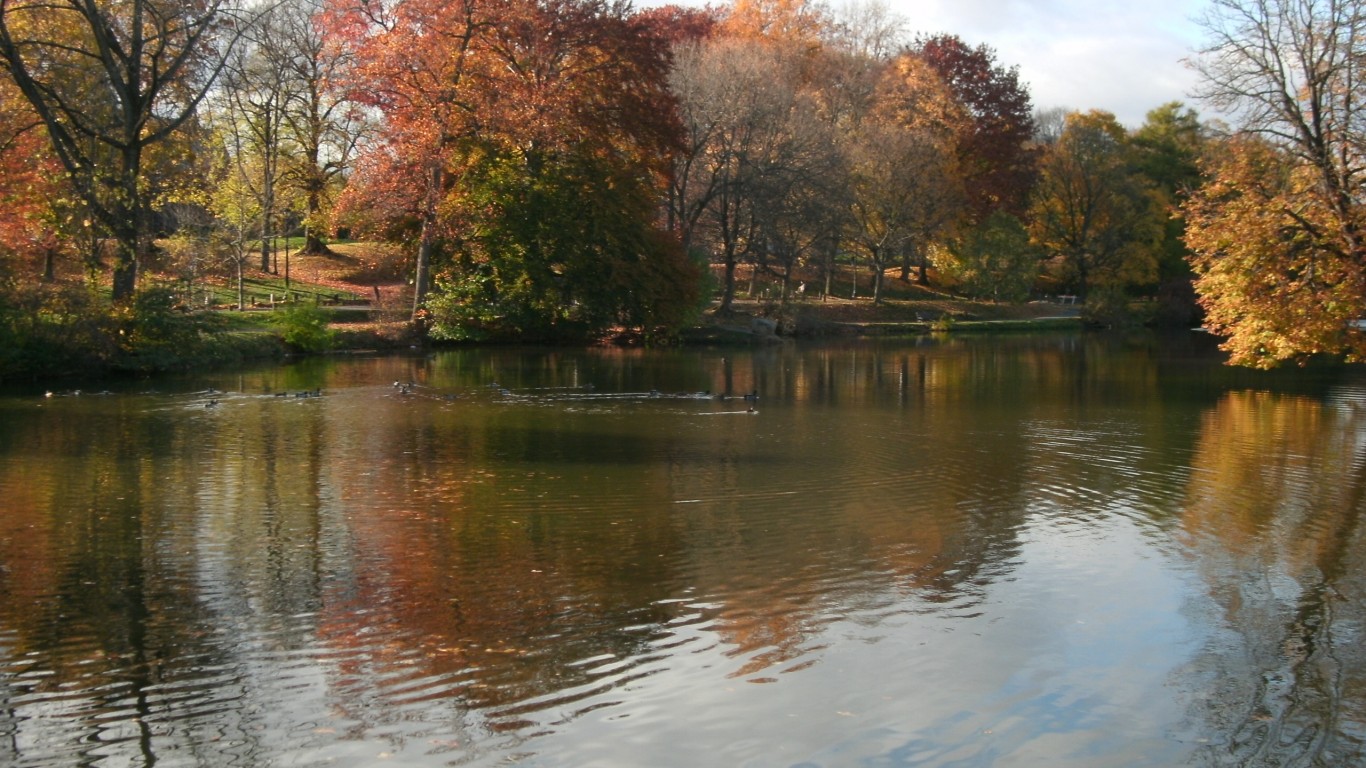 Washington Park - Albany, New ... by Doug Kerr