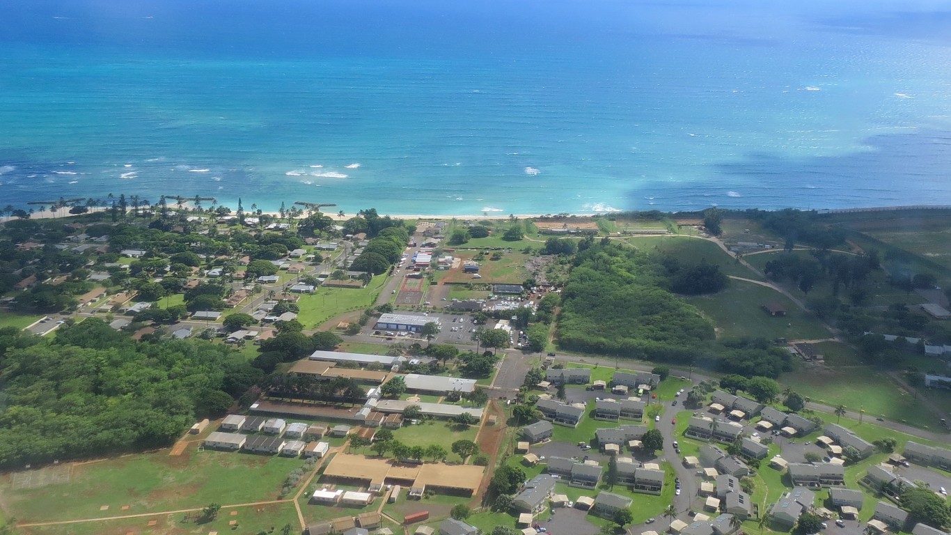 Iroquois Point, Ewa Beach (503... by Robert Linsdell