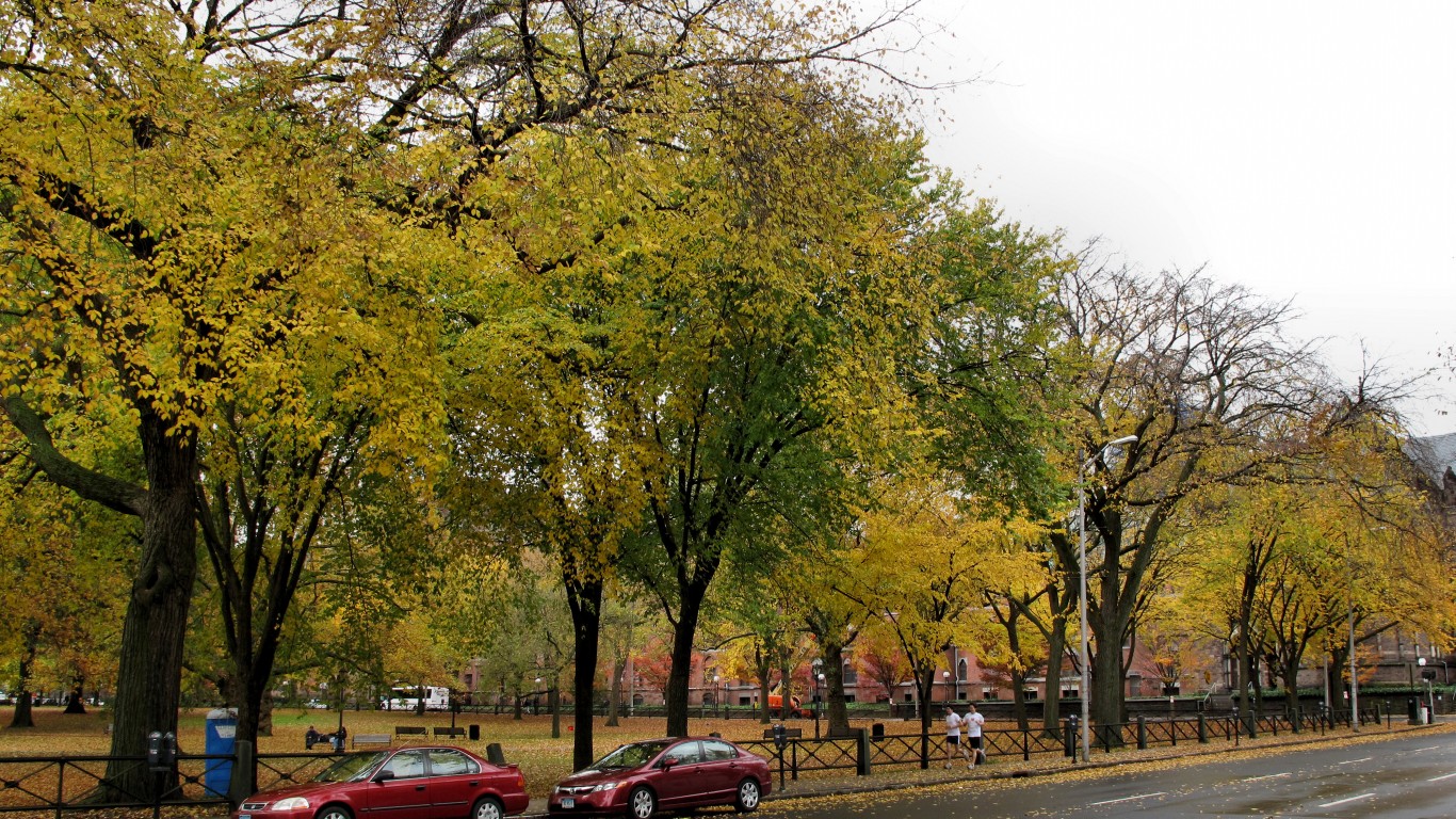 Elm Street New Haven by Francisco Anzola