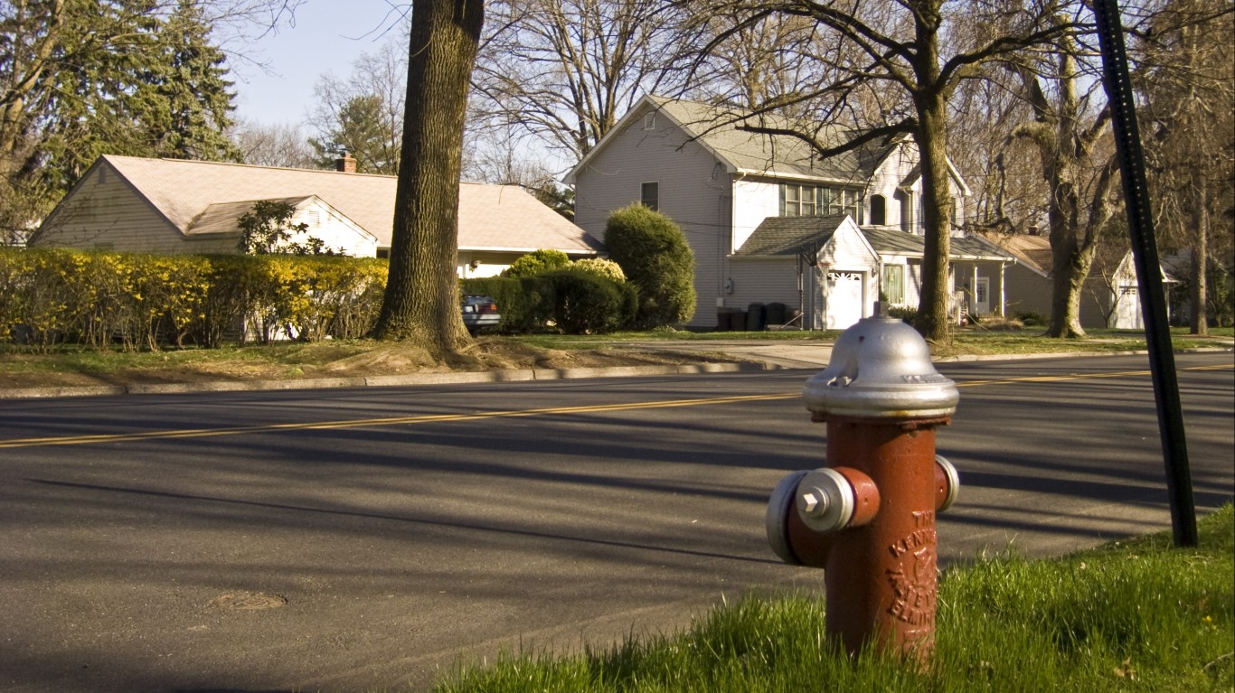 Ridgewood, New Jersey by Richard Barrett-Small