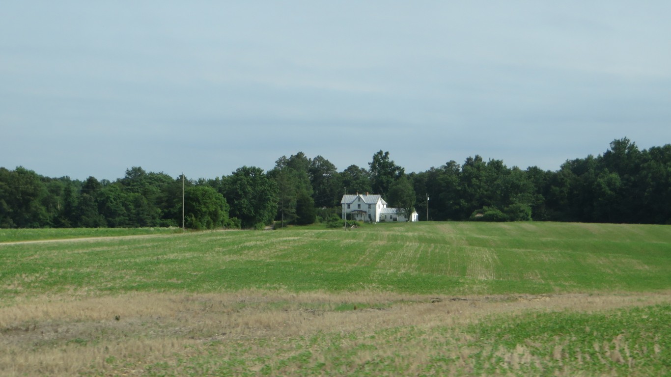 Virginia Route 3, King George ... by Ken Lund