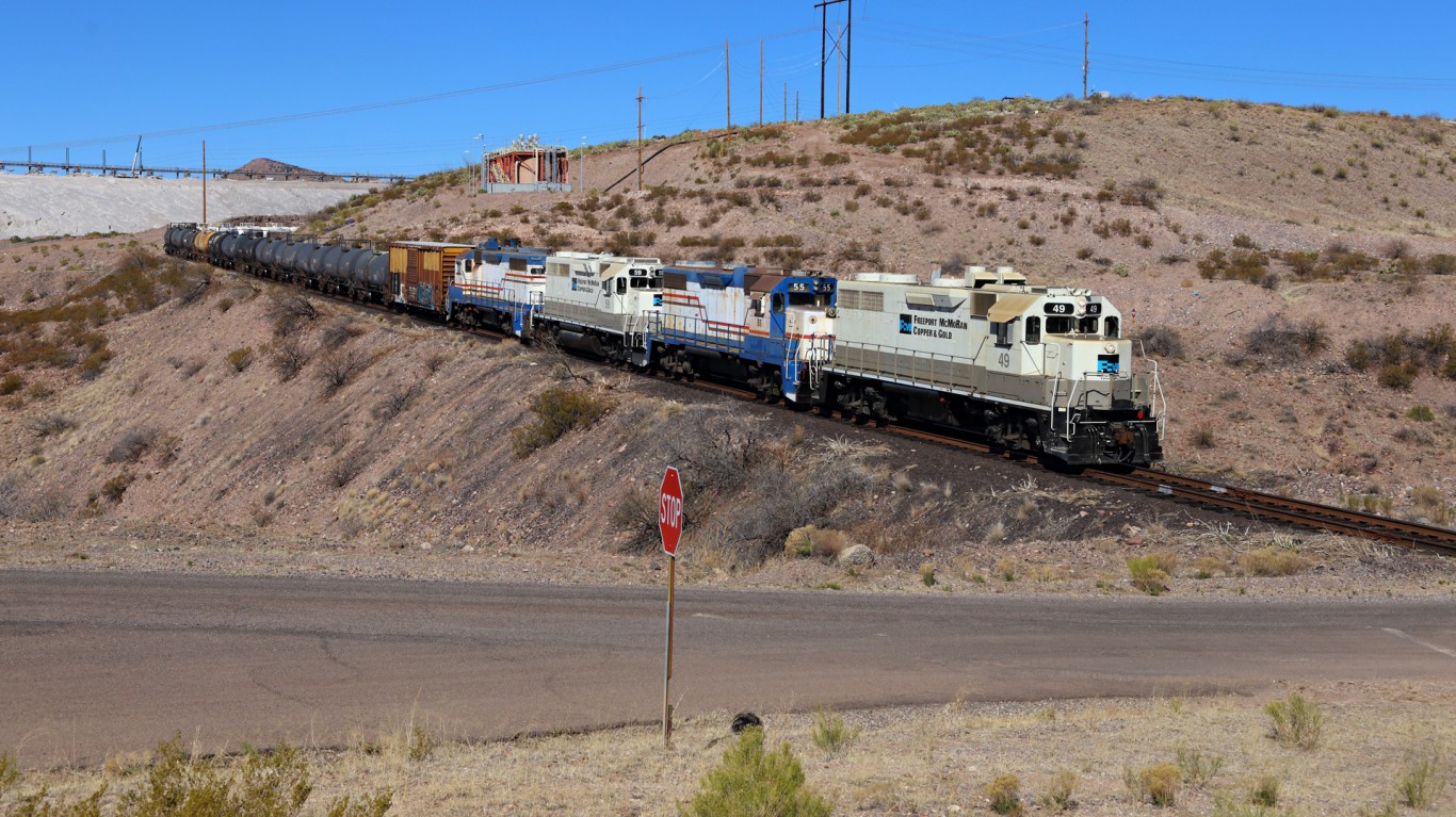 FMI 49, Morenci, Arizona by Jerry Huddleston