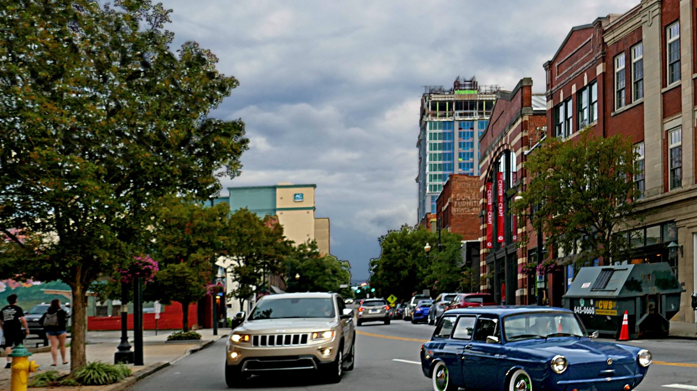 Asheville, North Carolina, USA by Pom&#039;