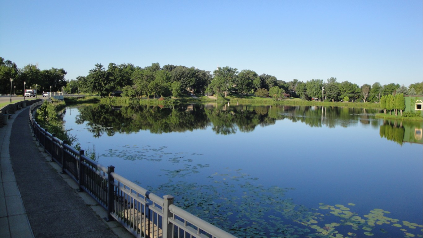 New London, Minnesota by Greg Gjerdingen