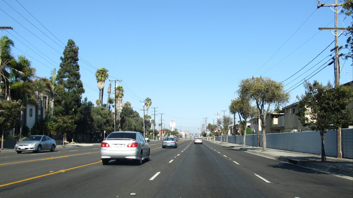 Rosecrans Avenue, Gardena, Cal... by Ken Luпd