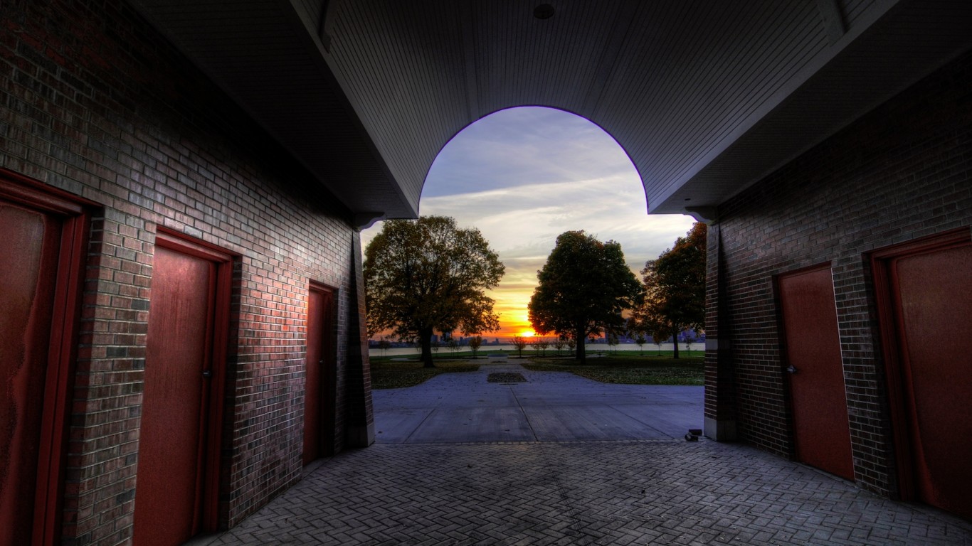 Sunset at Belle Isle Park by pcfishhk