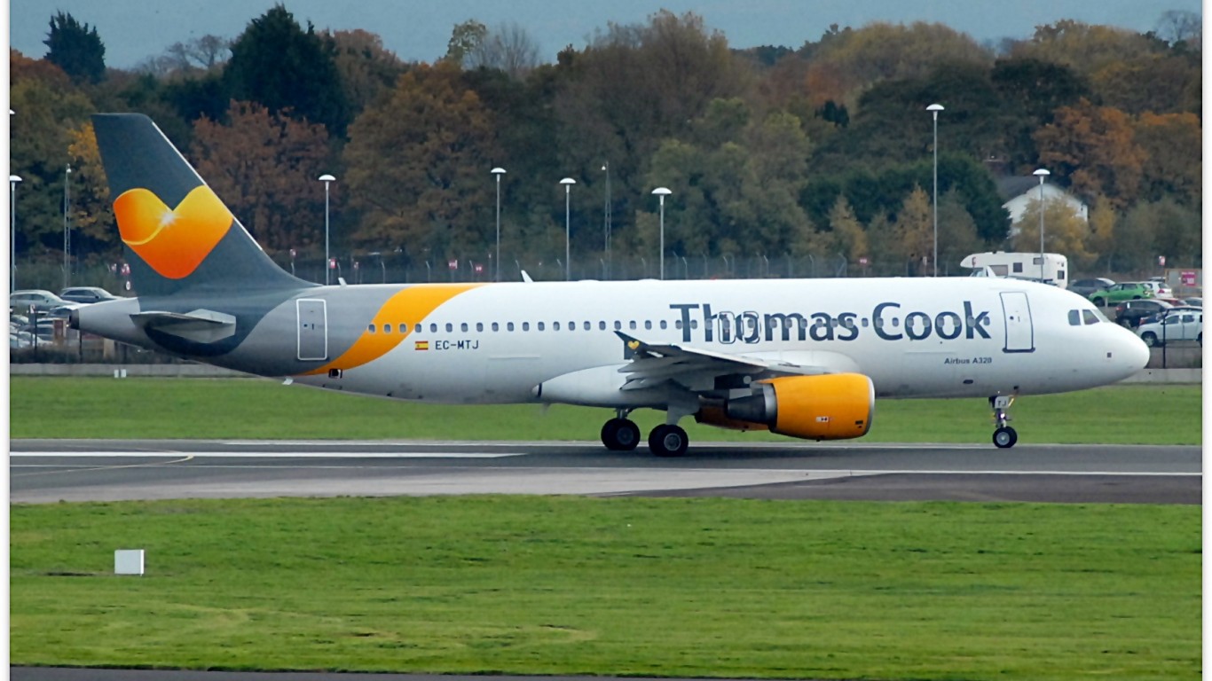 H5/CTB Thomas Cook Balearics A... by Riik@mctr