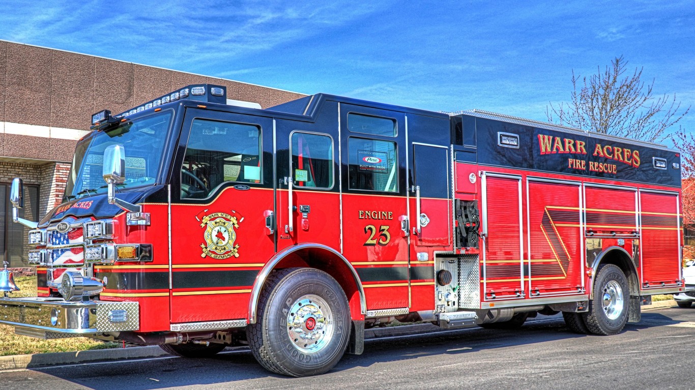 Warr Acres, OK FD NEW Engine 2... by Tyler Silvest