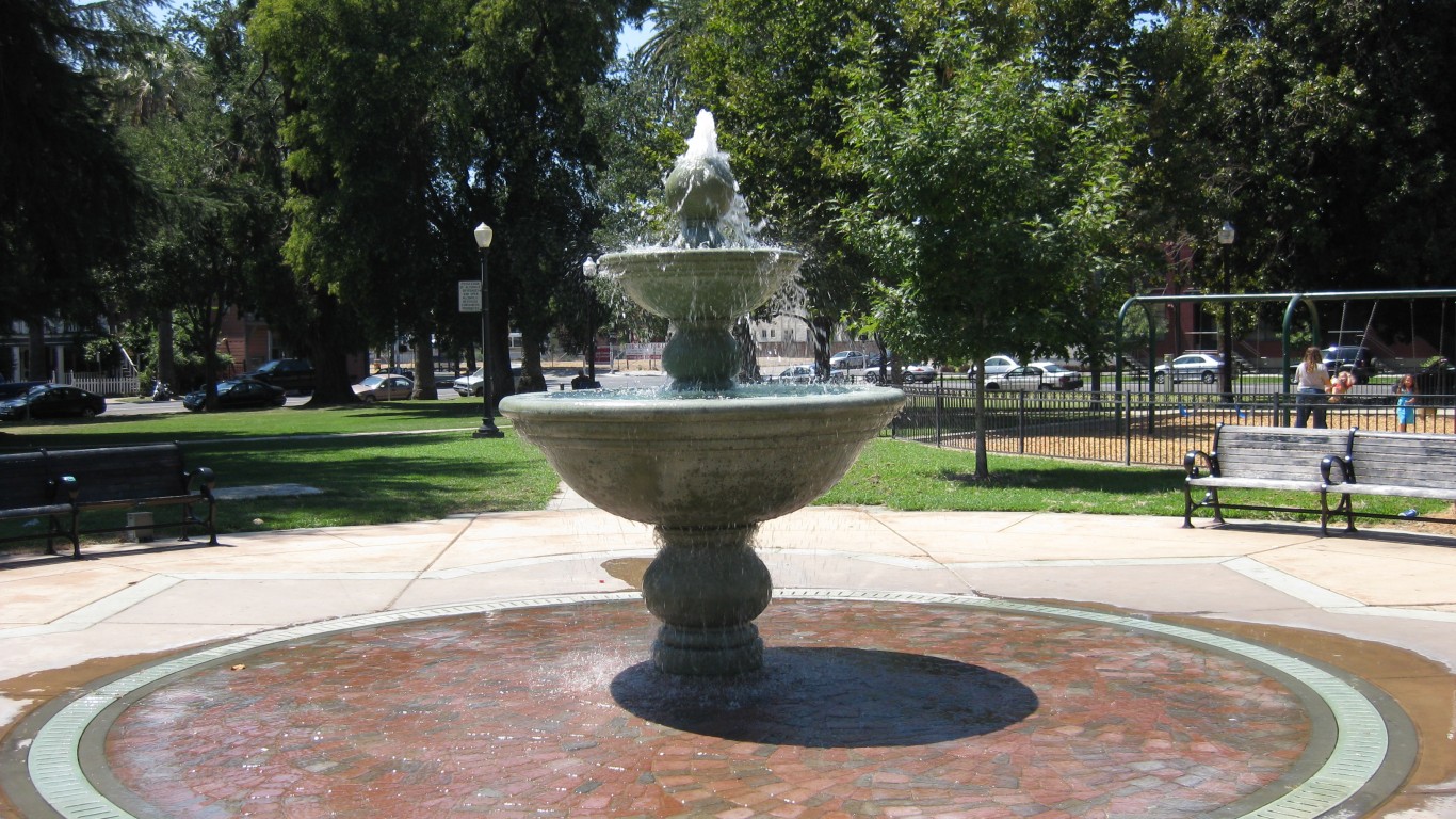 The Fountain in Fremont Park, ... by Eric Fredericks