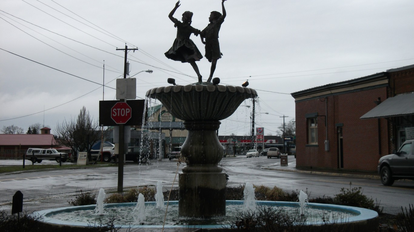 Mt. Angel, Oregon by Doug Kerr