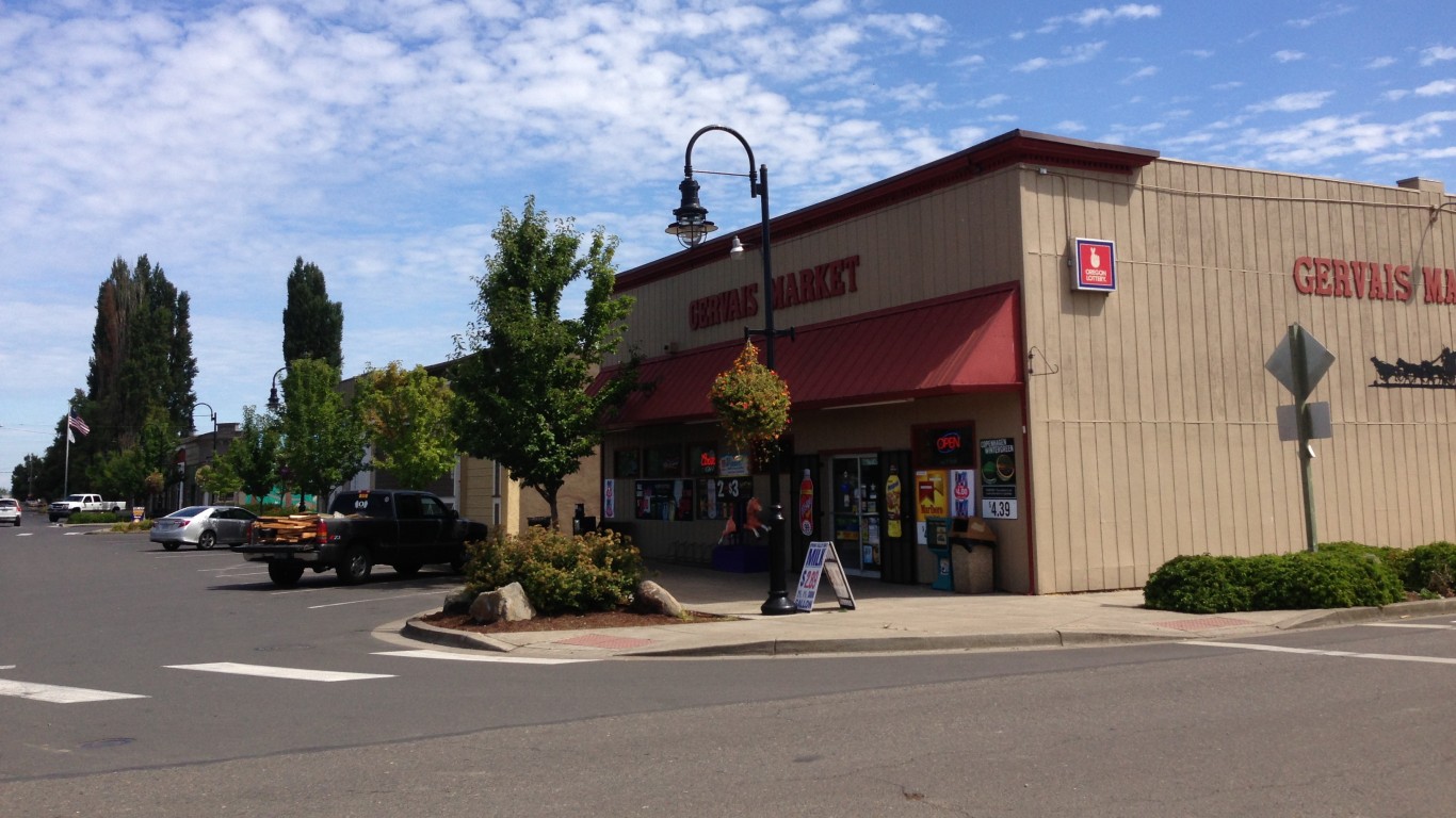 Gervais market and downtown Gervais Oregon by Andrew Parodi