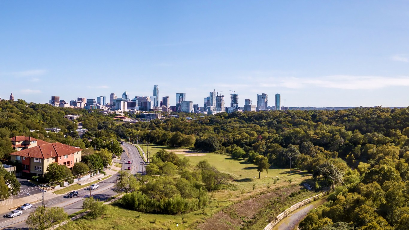 Austin downtown and Lamar Boul... by Lars Plougmann