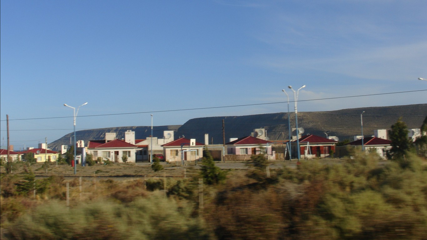 barrio de Rada Tilly by Emilia Garassino